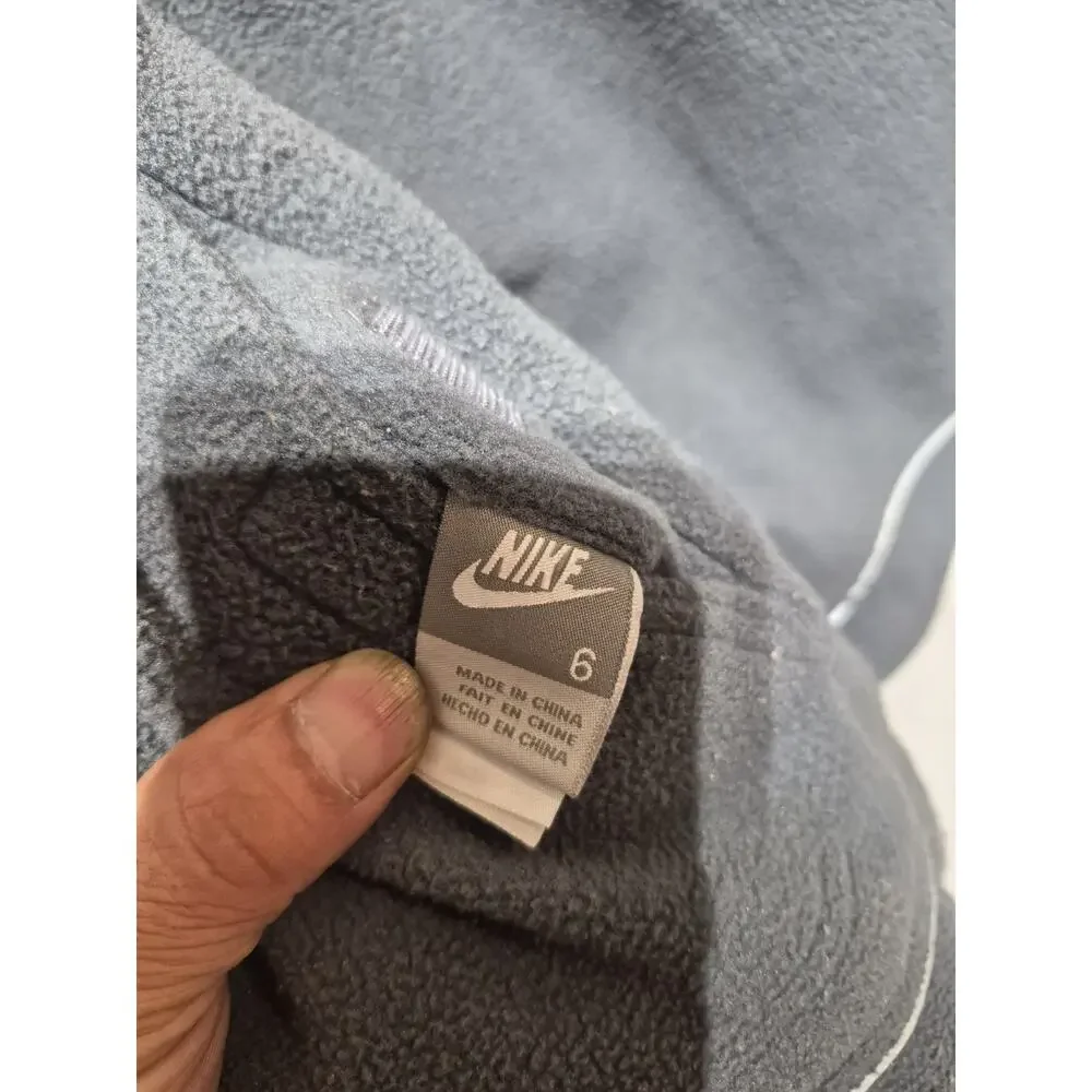Nike little use